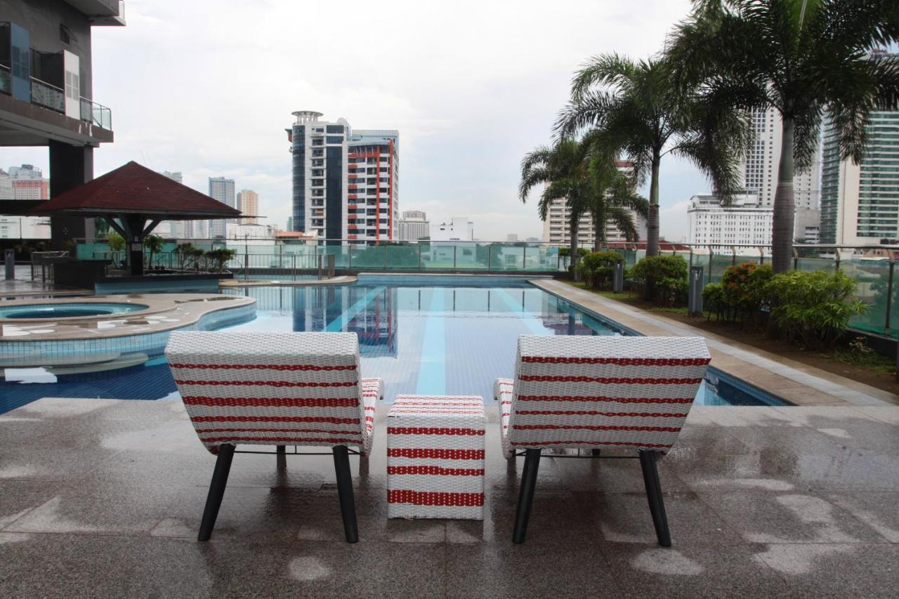 מנילה Malate Bayview Mansion City View מראה חיצוני תמונה