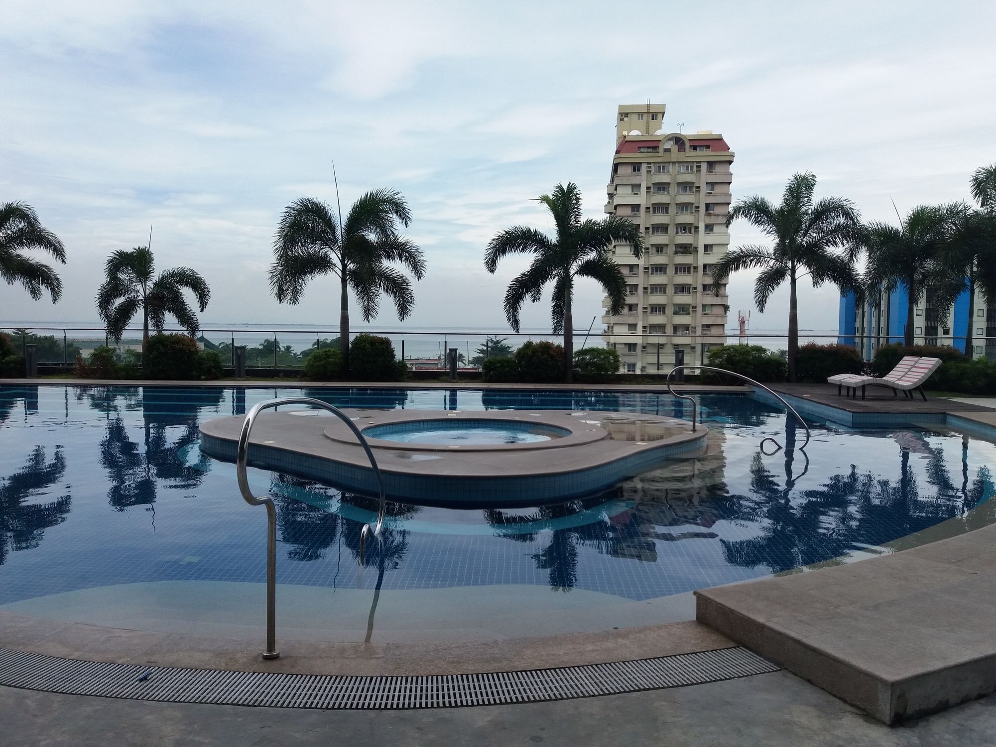 מנילה Malate Bayview Mansion City View מראה חיצוני תמונה